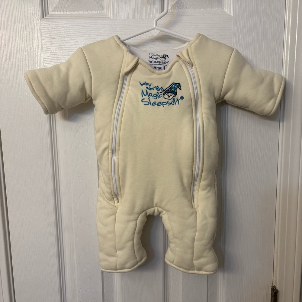 Baby Merlin’s Magic Sleepsuit Size Small 12-18 Pounds